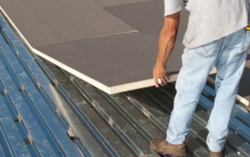 benefits of insulating Llanfrechfa flat roofing